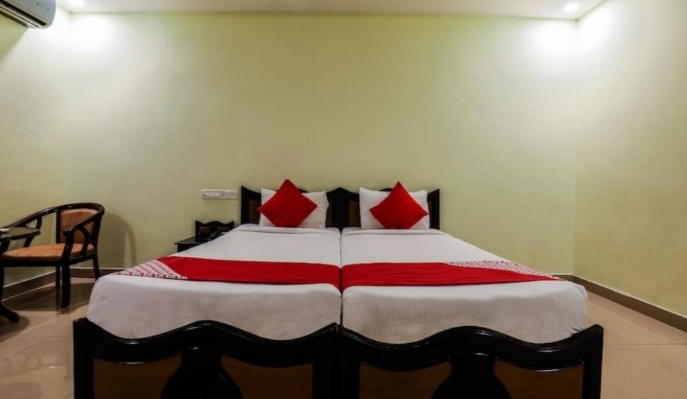 Hotel Meridian Grand シャムシャバード エクステリア 写真