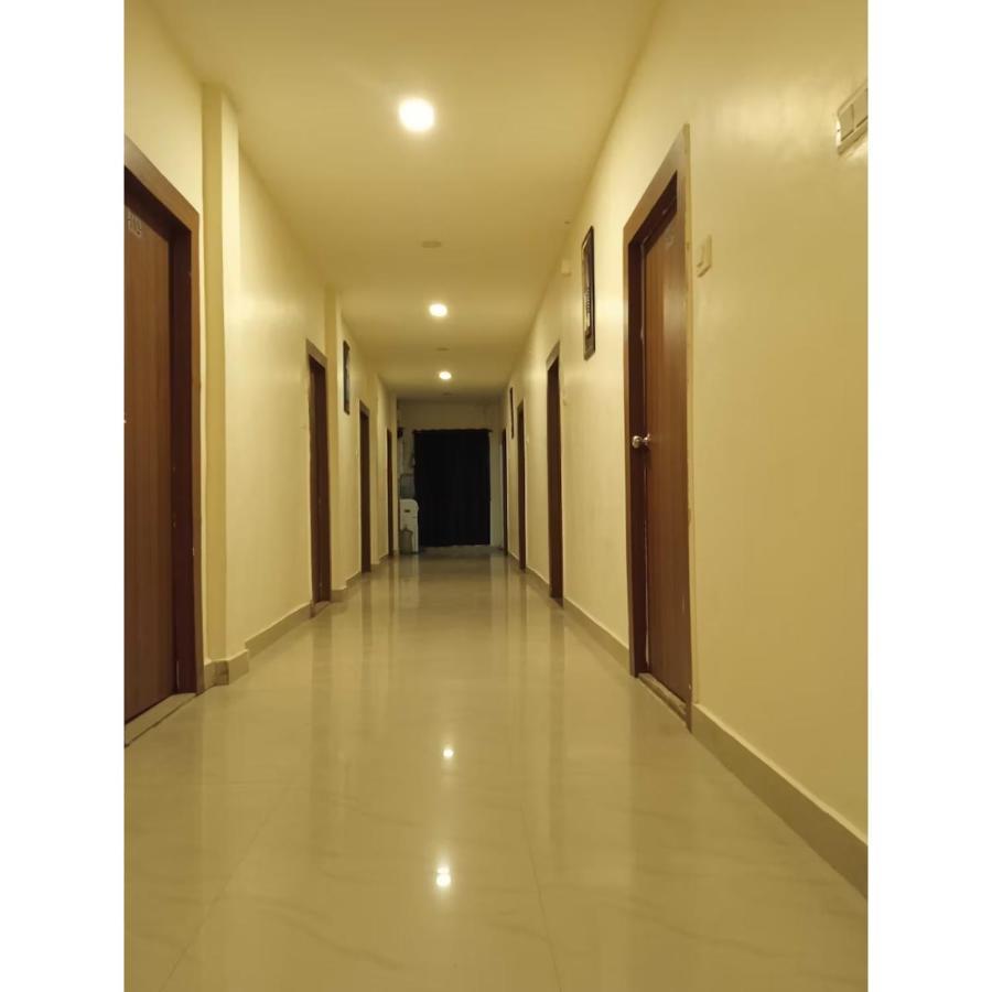 Hotel Meridian Grand シャムシャバード エクステリア 写真